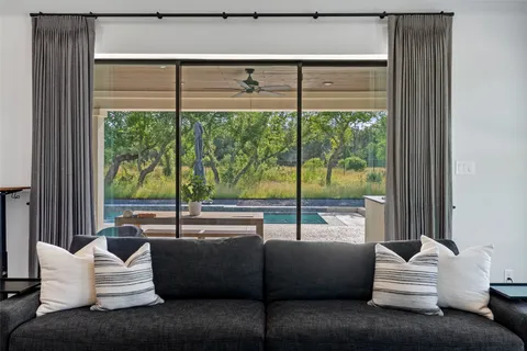 $1,195,000 | 412 Oak Park Drive, Spicewood, TX 78669