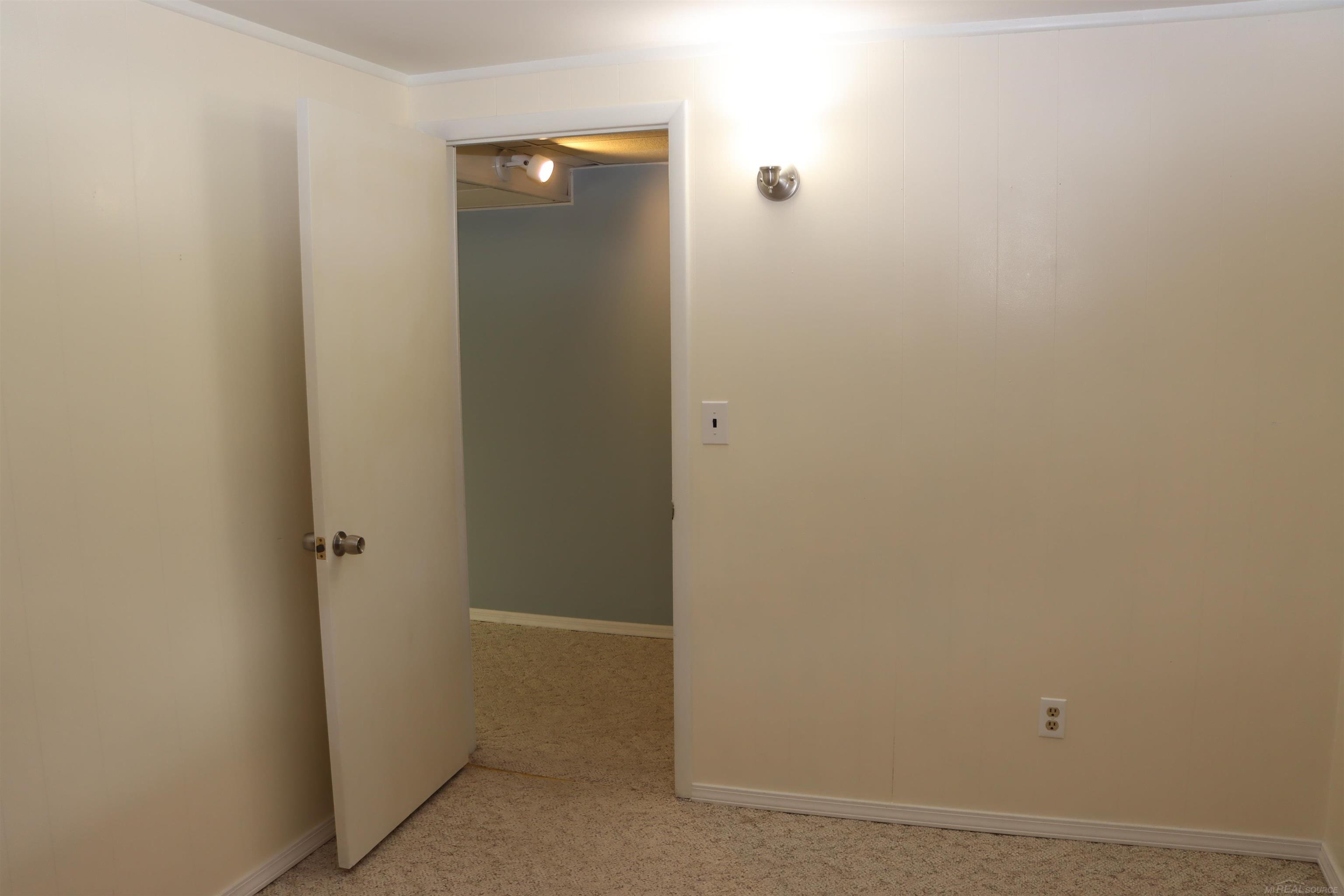 8549 Oakside Street Portage, MI 49002 - Photo 33 of 39