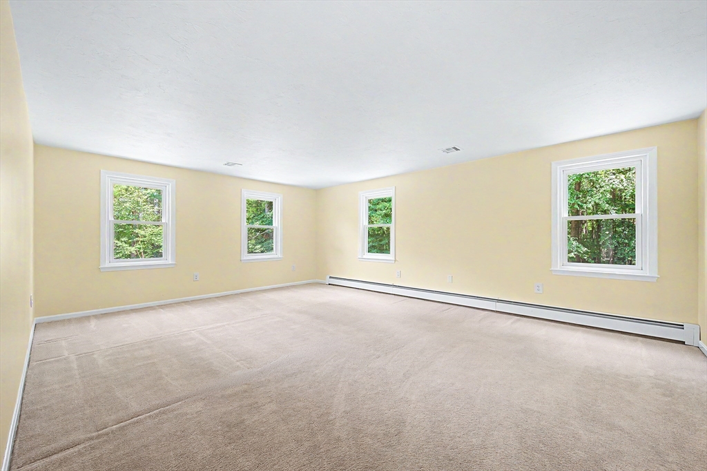 29 Pond Street Hopkinton, MA 01748 - Photo 23 of 42