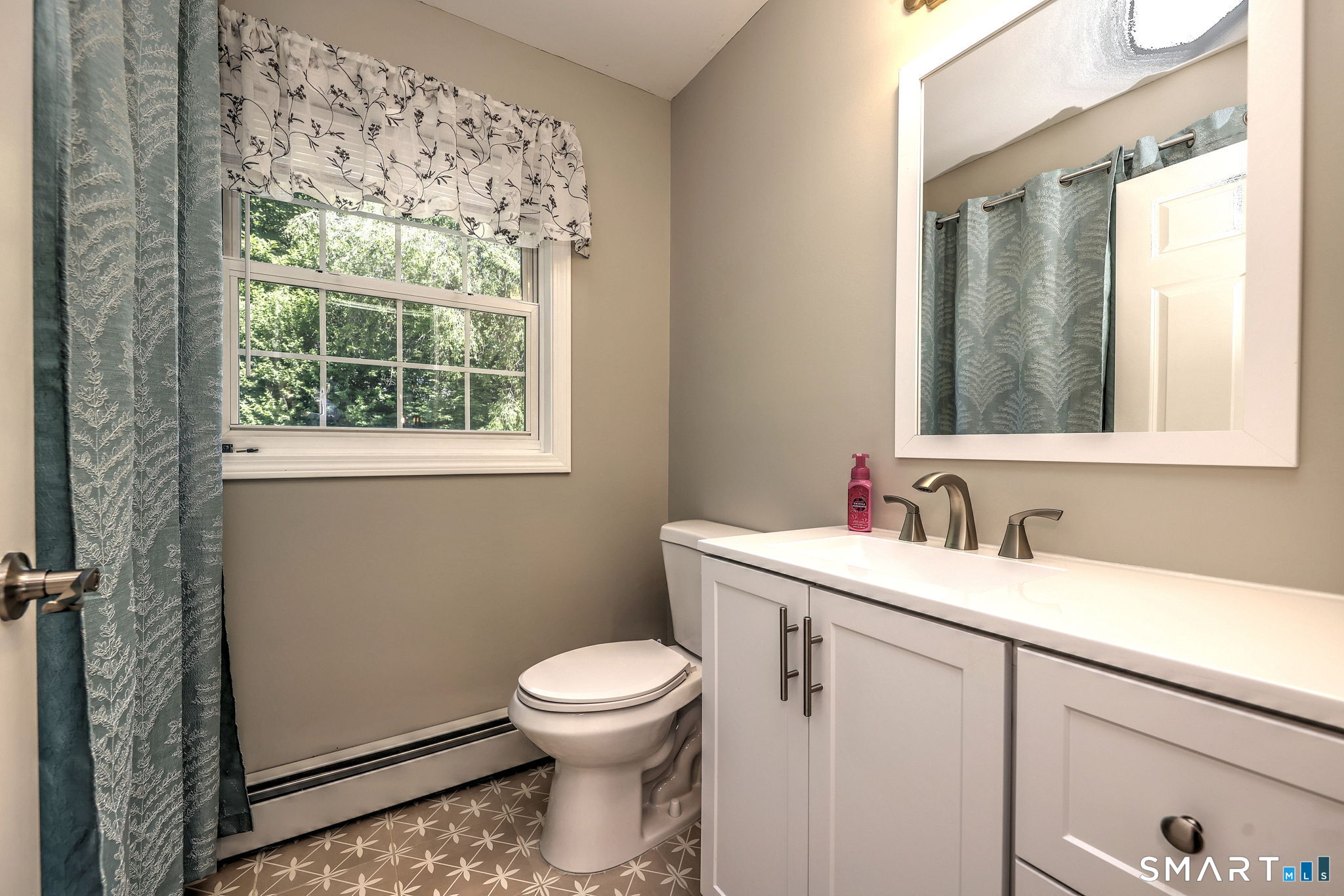 74 Quaker Farms Road Oxford, CT 06478 - Photo 12 of 40