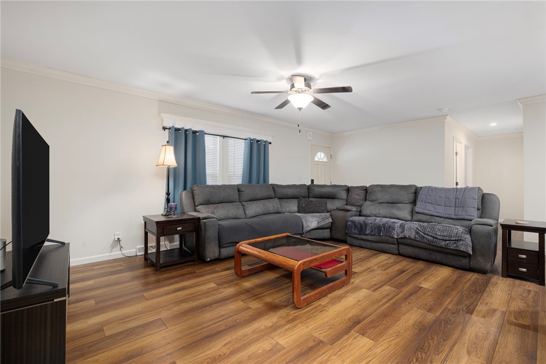 4 Cheryl Lane Coventry, RI 02816 - Photo 14 of 37