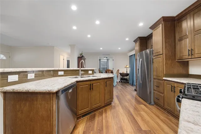 $289,900 | 4 Cheryl Lane, Coventry, RI 02816