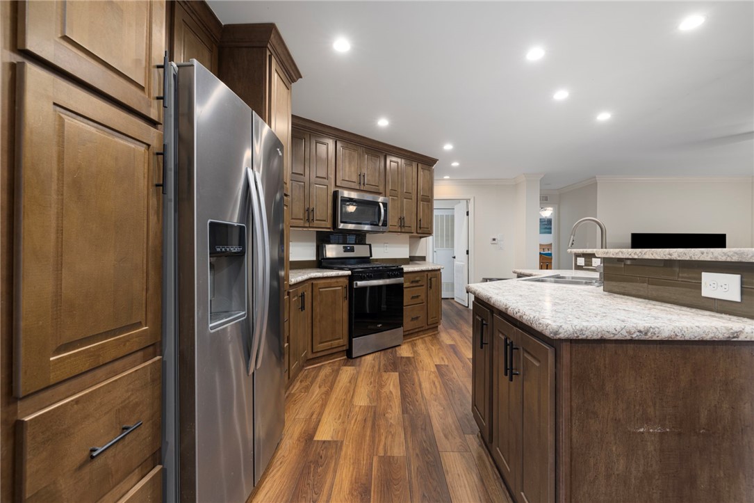 4 Cheryl Lane Coventry, RI 02816 - Photo 19 of 37