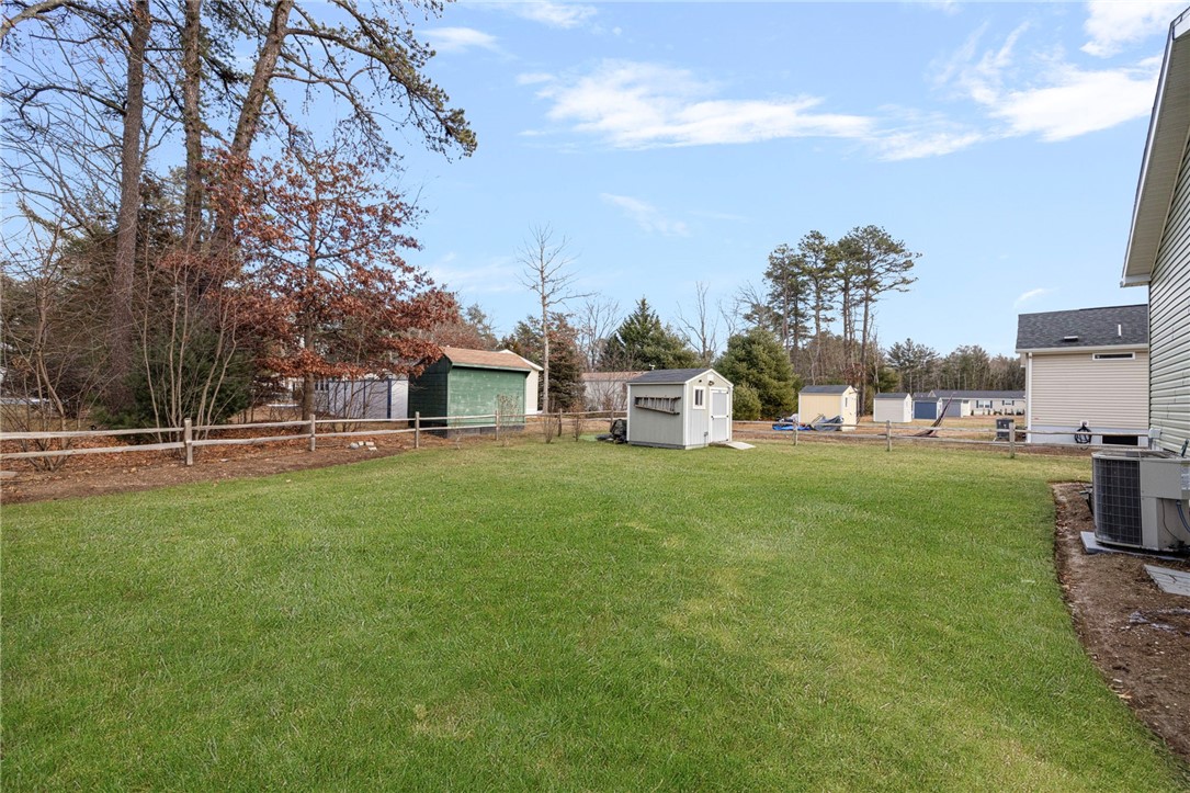 4 Cheryl Lane Coventry, RI 02816 - Photo 8 of 37