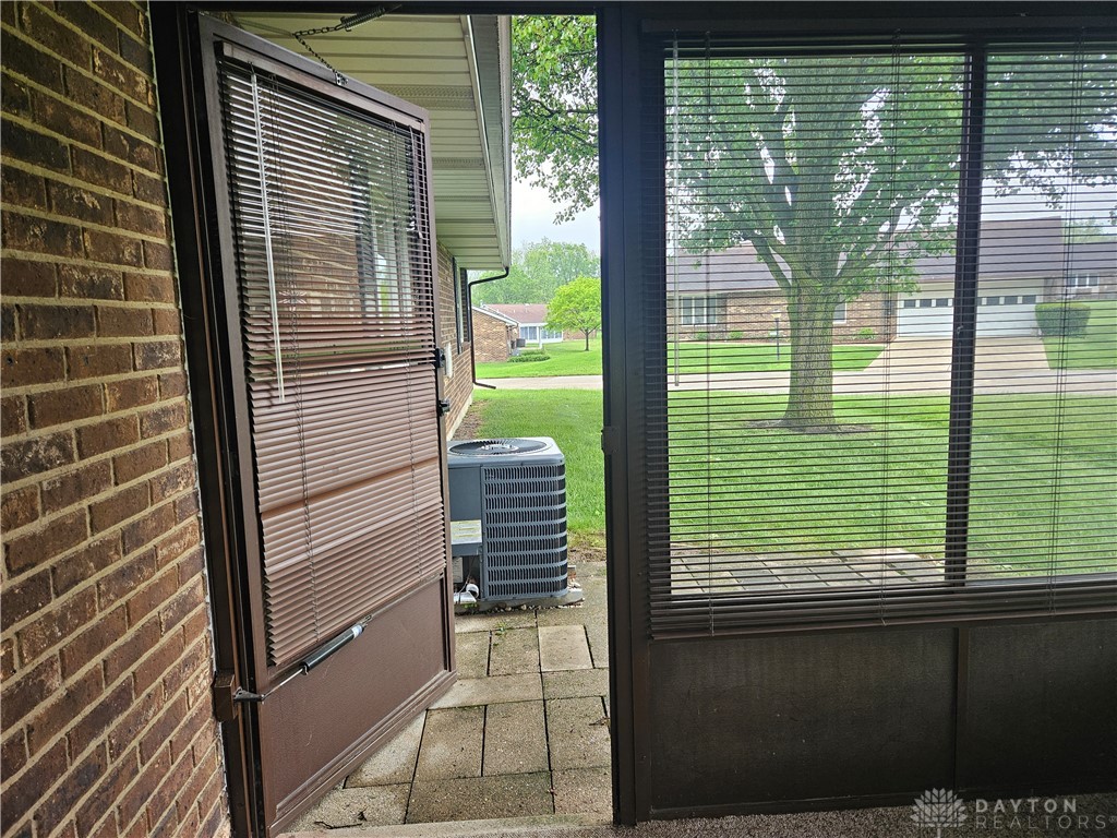 1141 Brixton Drive West Springfield, OH 45503 - Photo 16 of 17