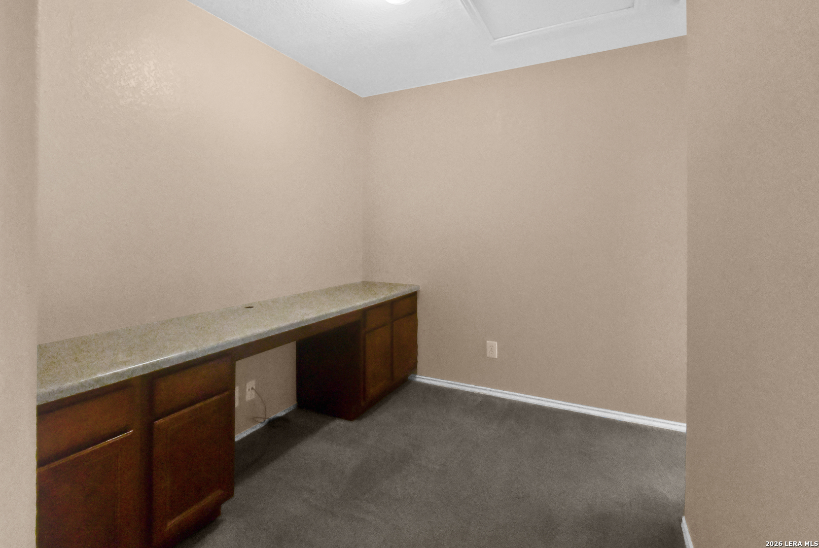 8530 Cheyenne Bluff Converse, TX 78109 - Photo 16 of 24