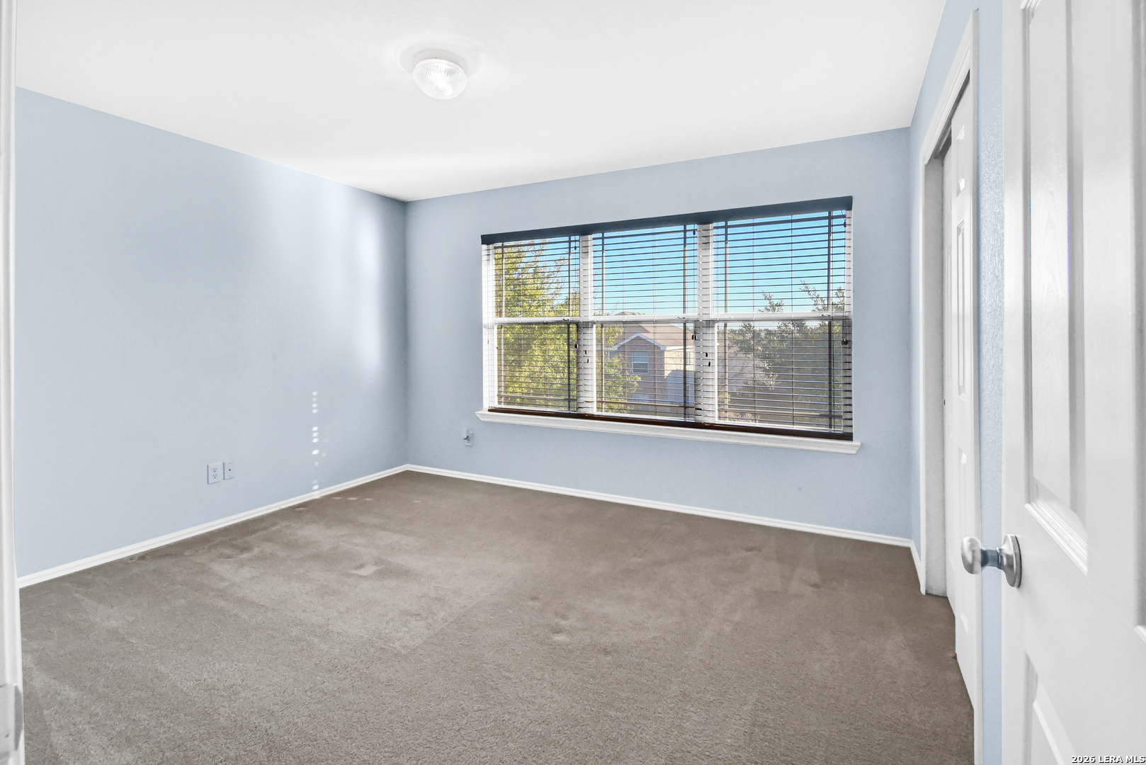 8530 Cheyenne Bluff Converse, TX 78109 - Photo 18 of 24