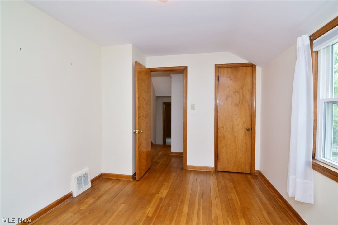 4947 Westbourne Road Lyndhurst, OH 44124 - Photo 14 of 32 Gallery Image 14