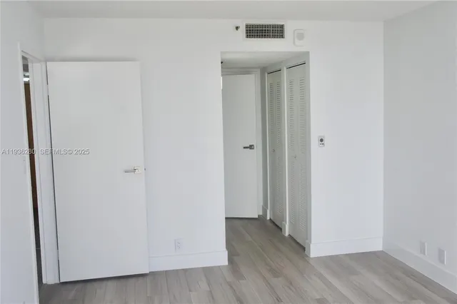 $3,050 | 7601 East Treasure Drive, Unit 1406, North Bay Village, FL 33141