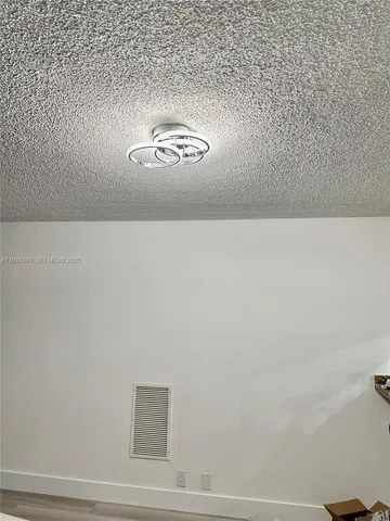 $3,050 | 7601 East Treasure Drive, Unit 1406, North Bay Village, FL 33141