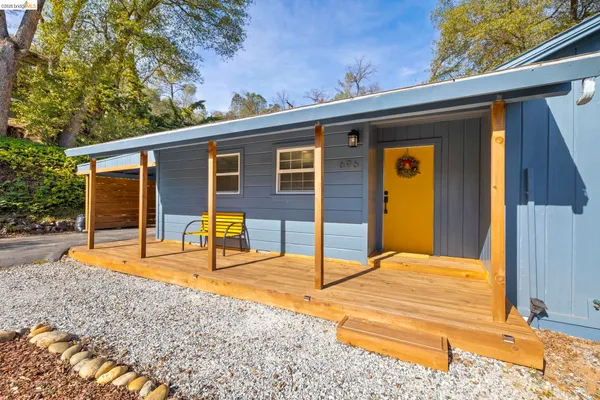 $375,000 | 696 Shaws Flat Road, Sonora, CA 95370