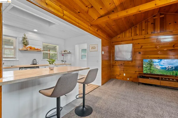 $375,000 | 696 Shaws Flat Road, Sonora, CA 95370