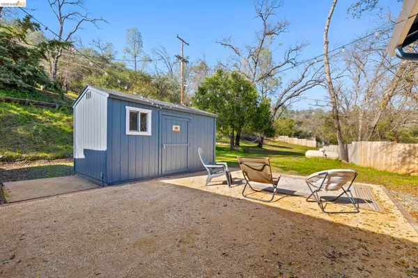 $375,000 | 696 Shaws Flat Road, Sonora, CA 95370