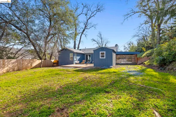 $375,000 | 696 Shaws Flat Road, Sonora, CA 95370