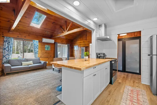 $375,000 | 696 Shaws Flat Road, Sonora, CA 95370