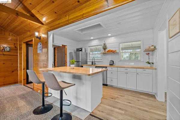 $375,000 | 696 Shaws Flat Road, Sonora, CA 95370
