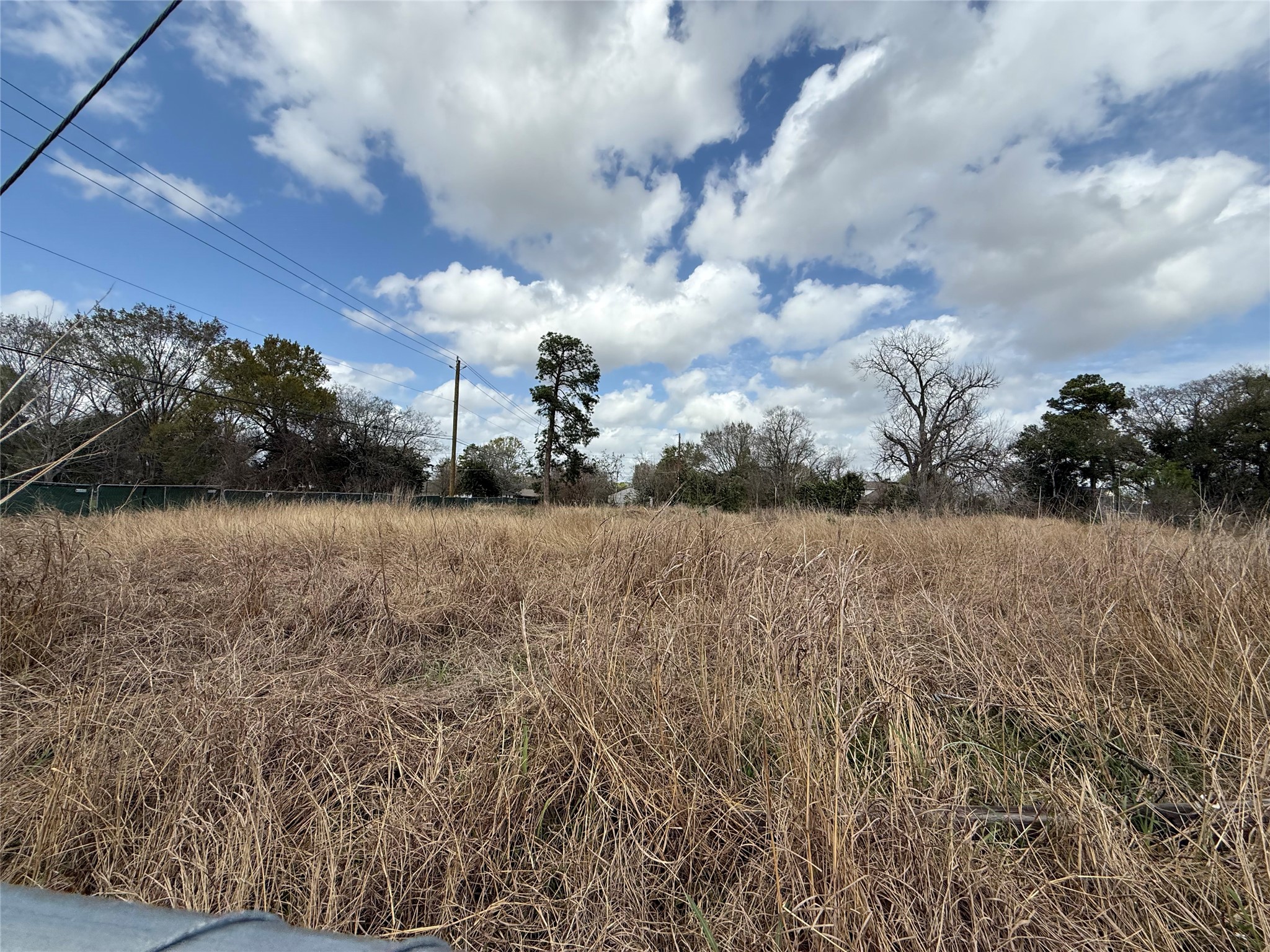 8935 Jutland Road Houston, TX 77033 - Photo 2 of 14