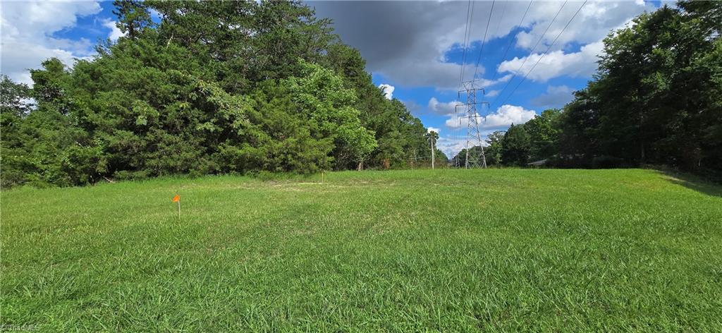 1200 Gatehouse Road High Point, NC 27262 - Photo 2 of 11 Gallery Image 2