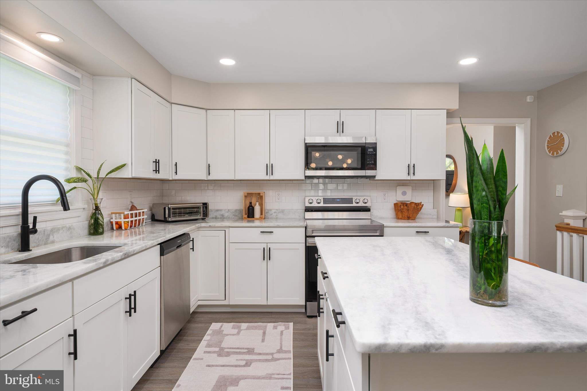 1302 Carroll Road Severna Park, MD 21146 - Photo 14 of 52
