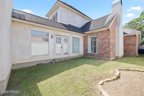 $775,000 | 118 West Bayou Parkway, Lafayette, LA 70503
