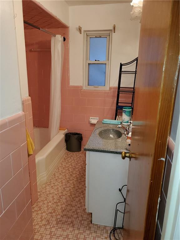 128 Chapel Road Aliquippa, PA 15001 - Photo 8 of 14 Gallery Image 8