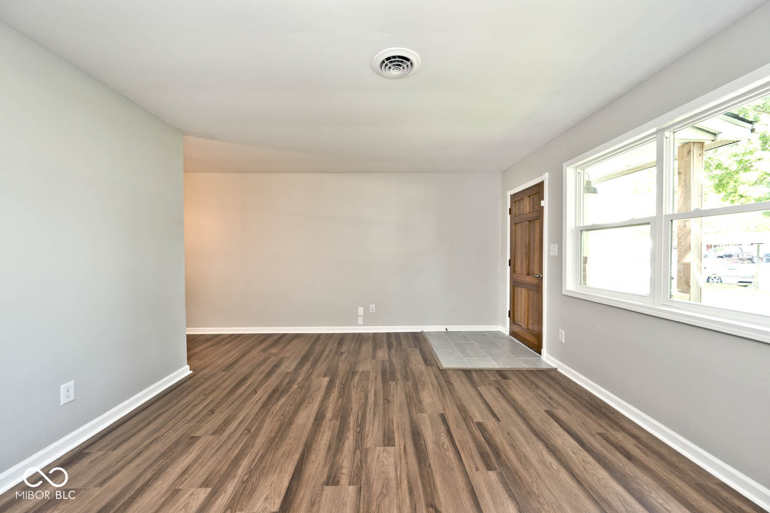 975 Rolling Hill Road Greenwood, IN 46142 - Photo 11 of 30