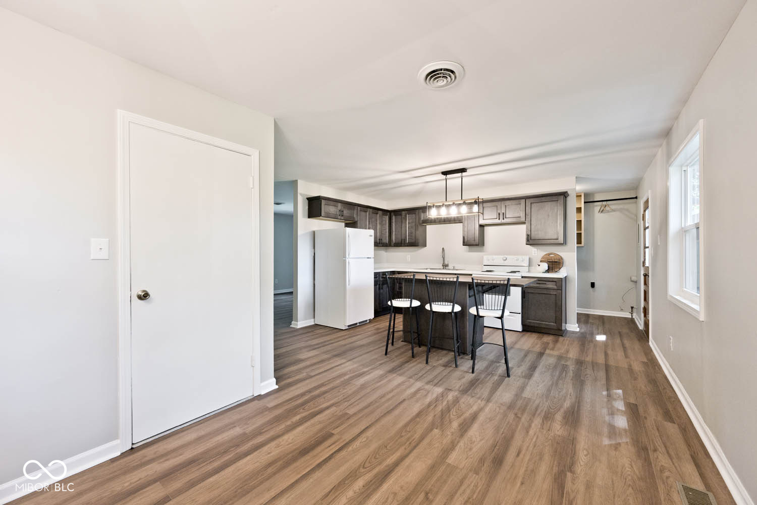 975 Rolling Hill Road Greenwood, IN 46142 - Photo 18 of 30