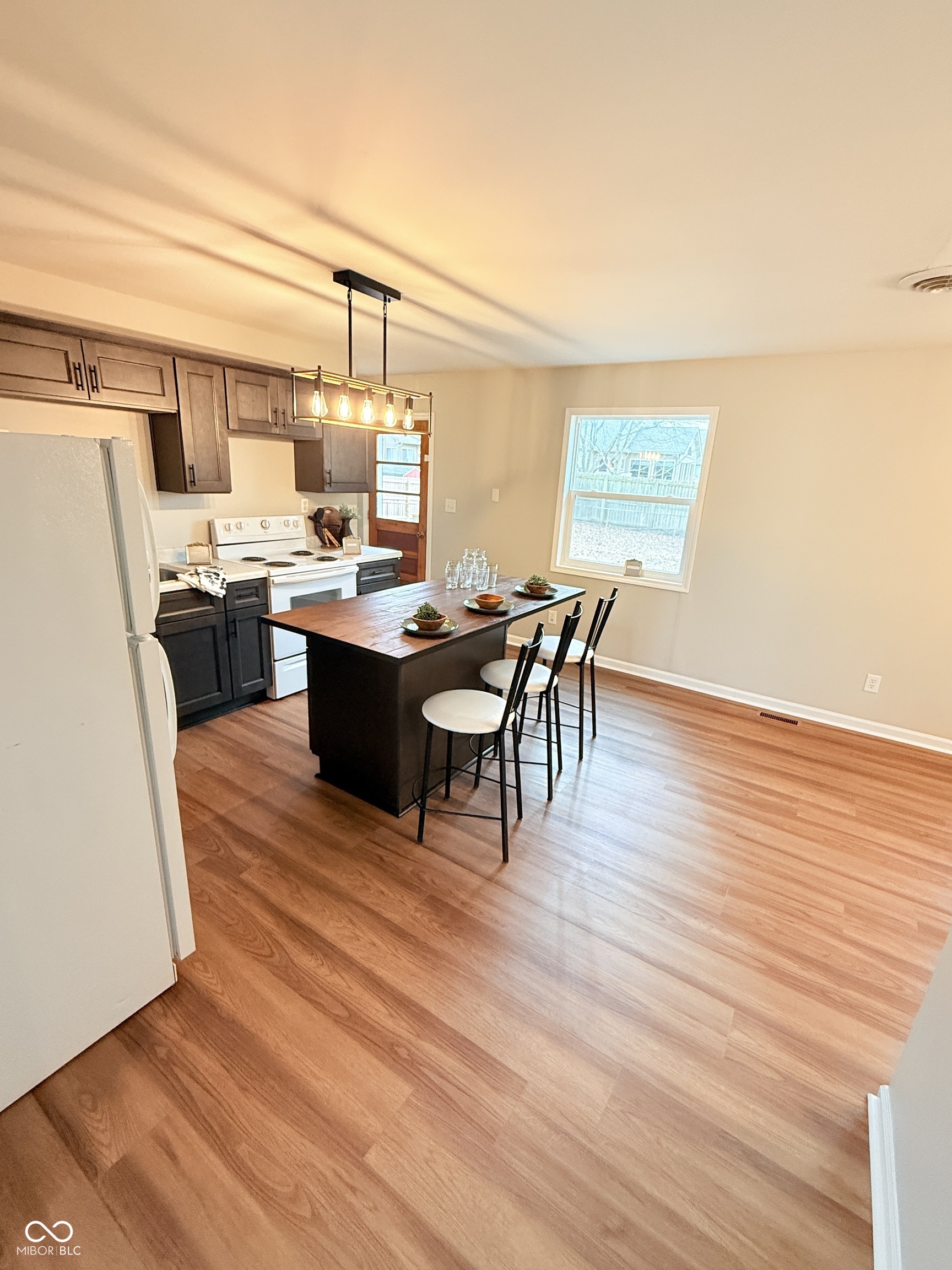 975 Rolling Hill Road Greenwood, IN 46142 - Photo 19 of 30