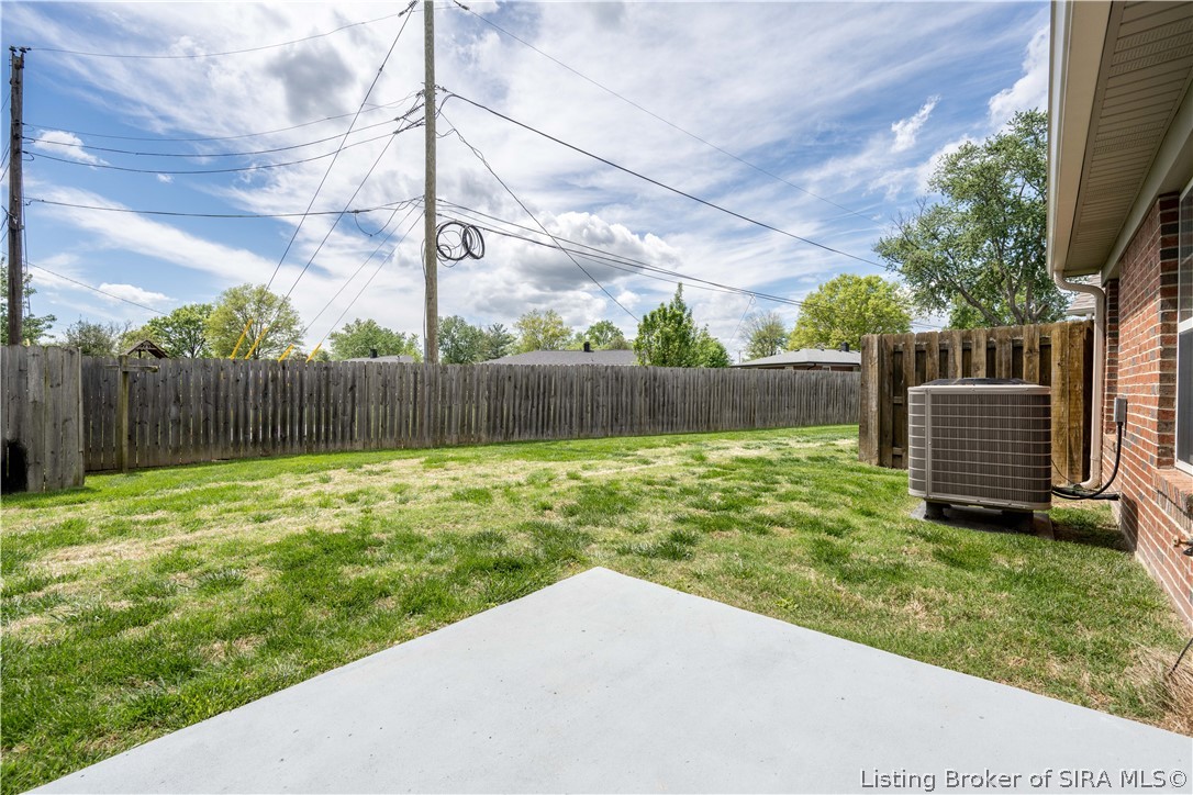 1913 Edgewood Station Road New Albany, IN 47150 - Photo 27 of 31