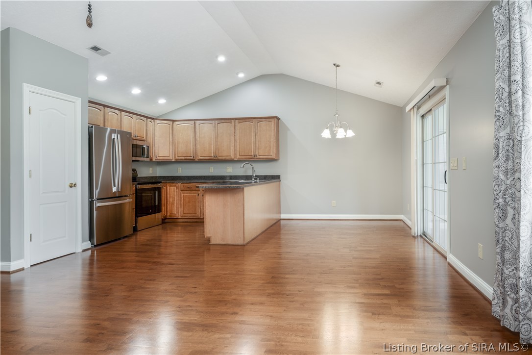 1913 Edgewood Station Road New Albany, IN 47150 - Photo 7 of 31