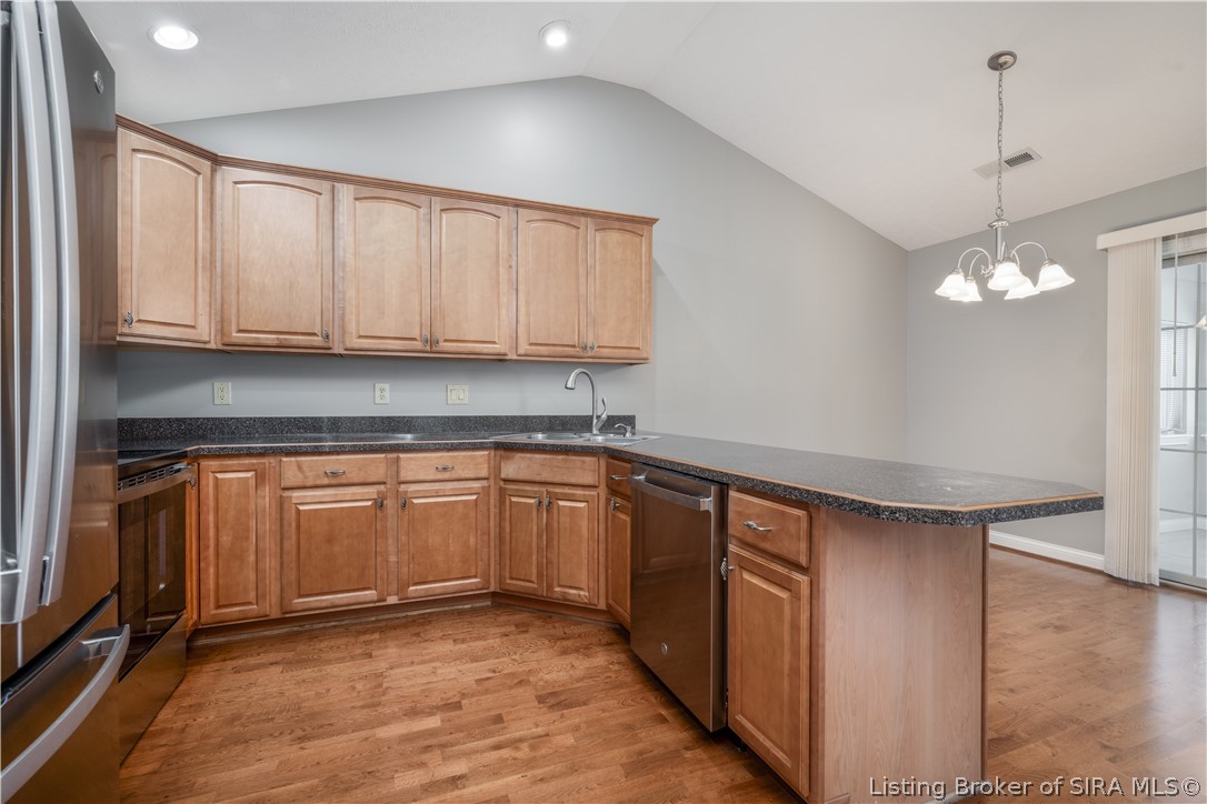 1913 Edgewood Station Road New Albany, IN 47150 - Photo 9 of 31