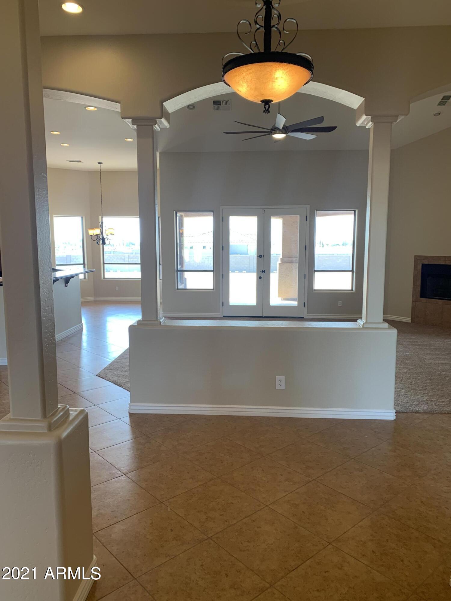 16705 West Quail Run Road Surprise, AZ 85387 - Photo 16 of 48 Entry