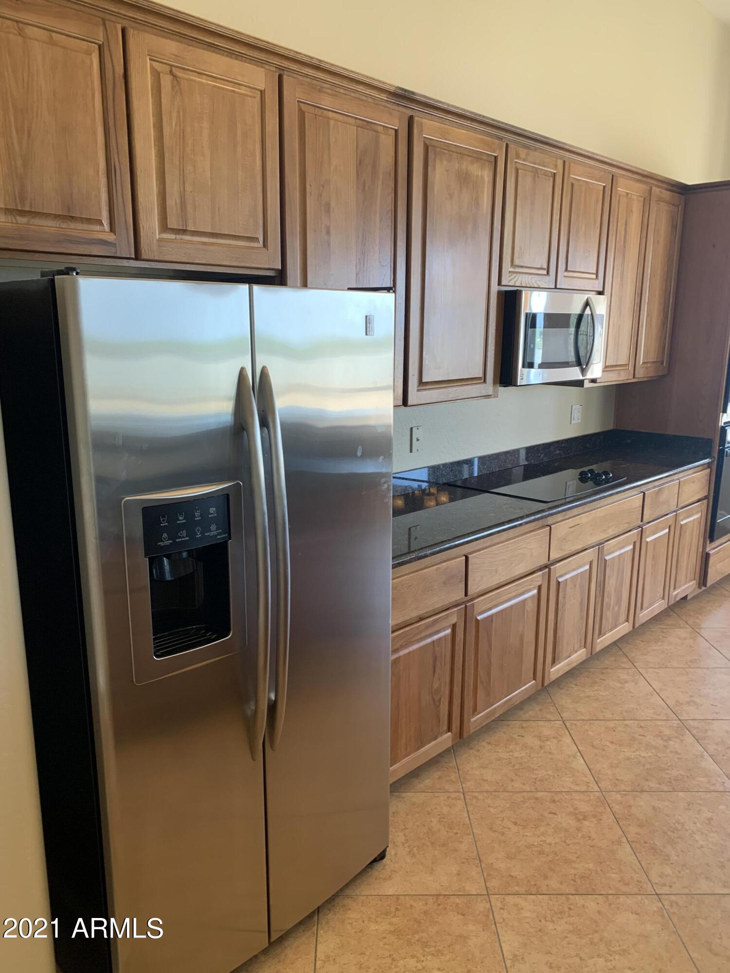 16705 West Quail Run Road Surprise, AZ 85387 - Photo 23 of 48 Kitchen