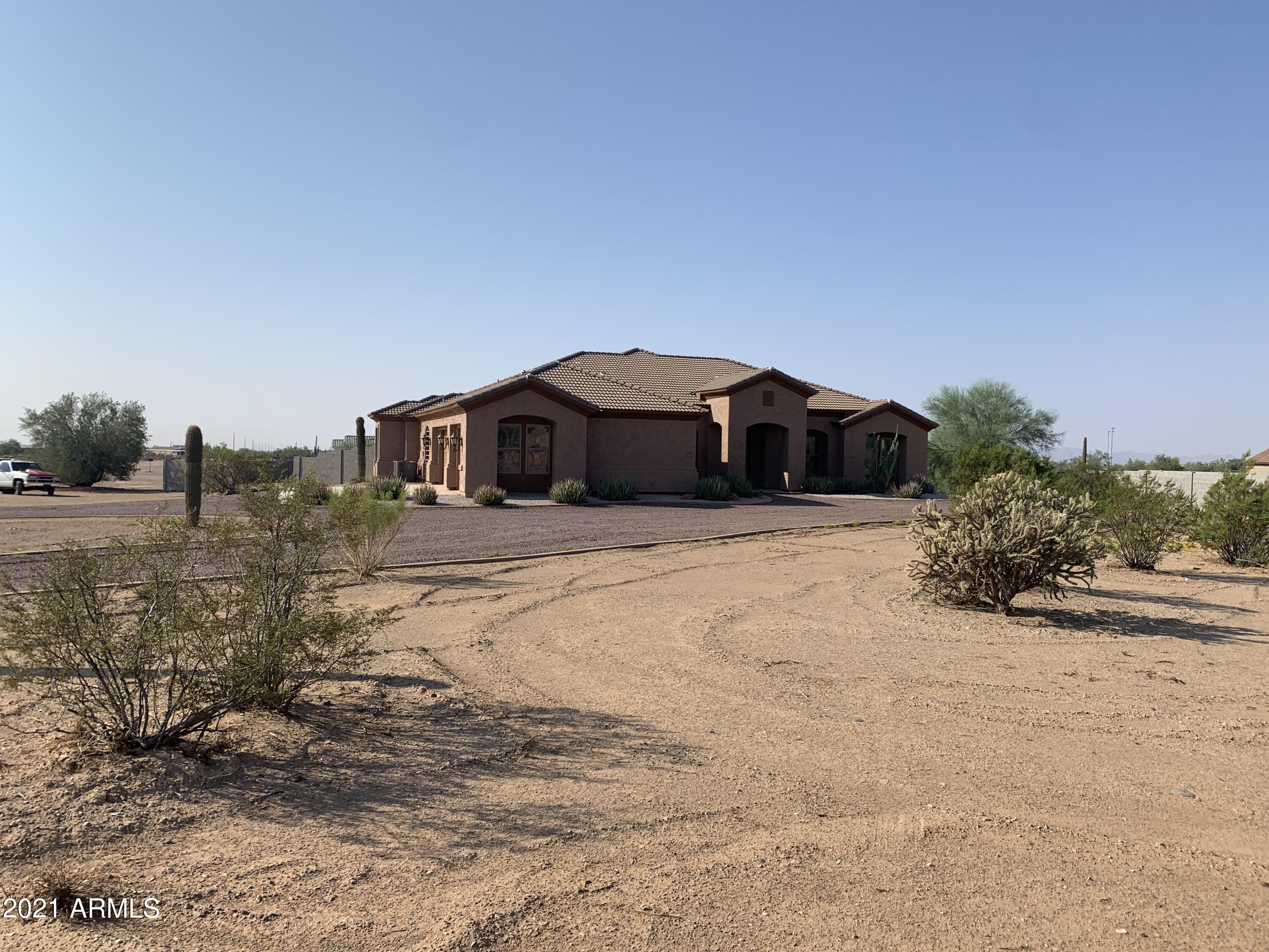 16705 West Quail Run Road Surprise, AZ 85387 - Photo 4 of 48 IMG_3534