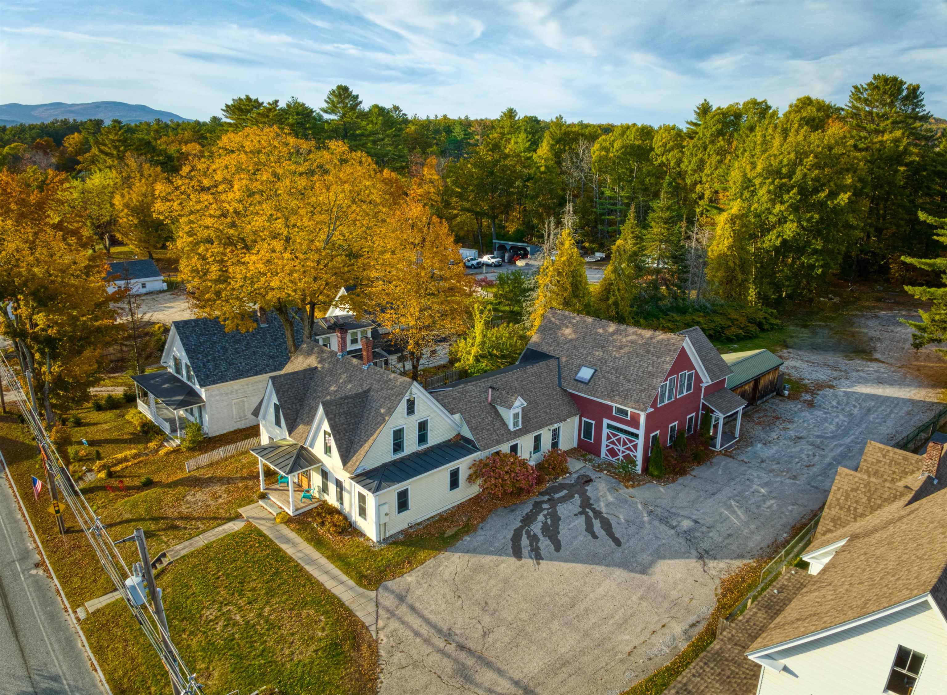 114 East Main Street Bradford, NH 03221 - Photo 1 of 40