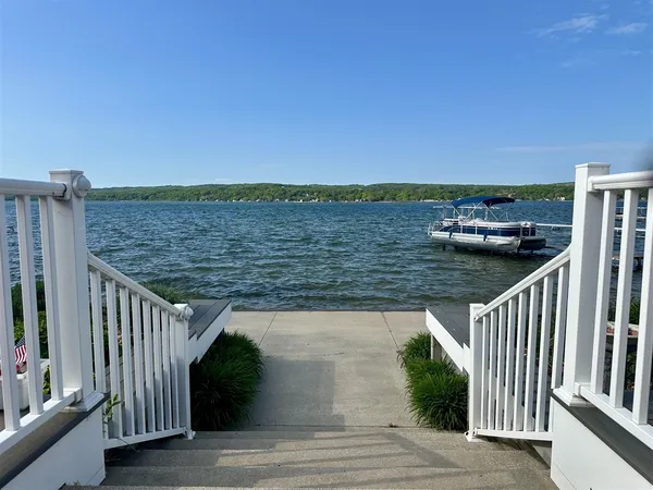 $1,499,000 | 4554 Crescent Beach Road, Onekama, MI 49675