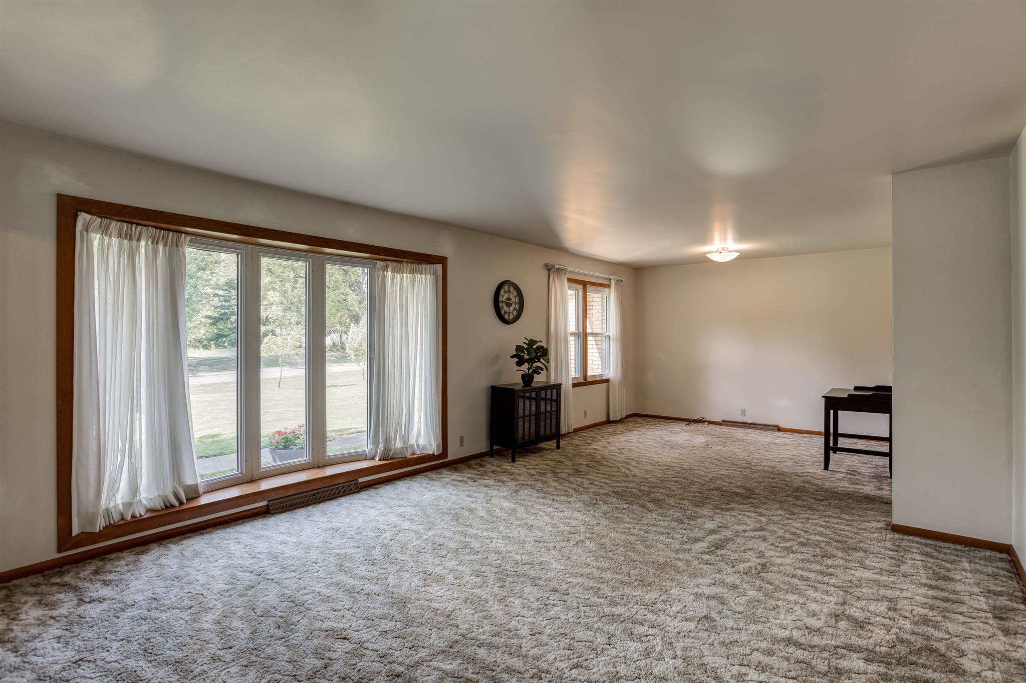 6015 Oak Hill Road Evansville, IN 47711 - Photo 3 of 34