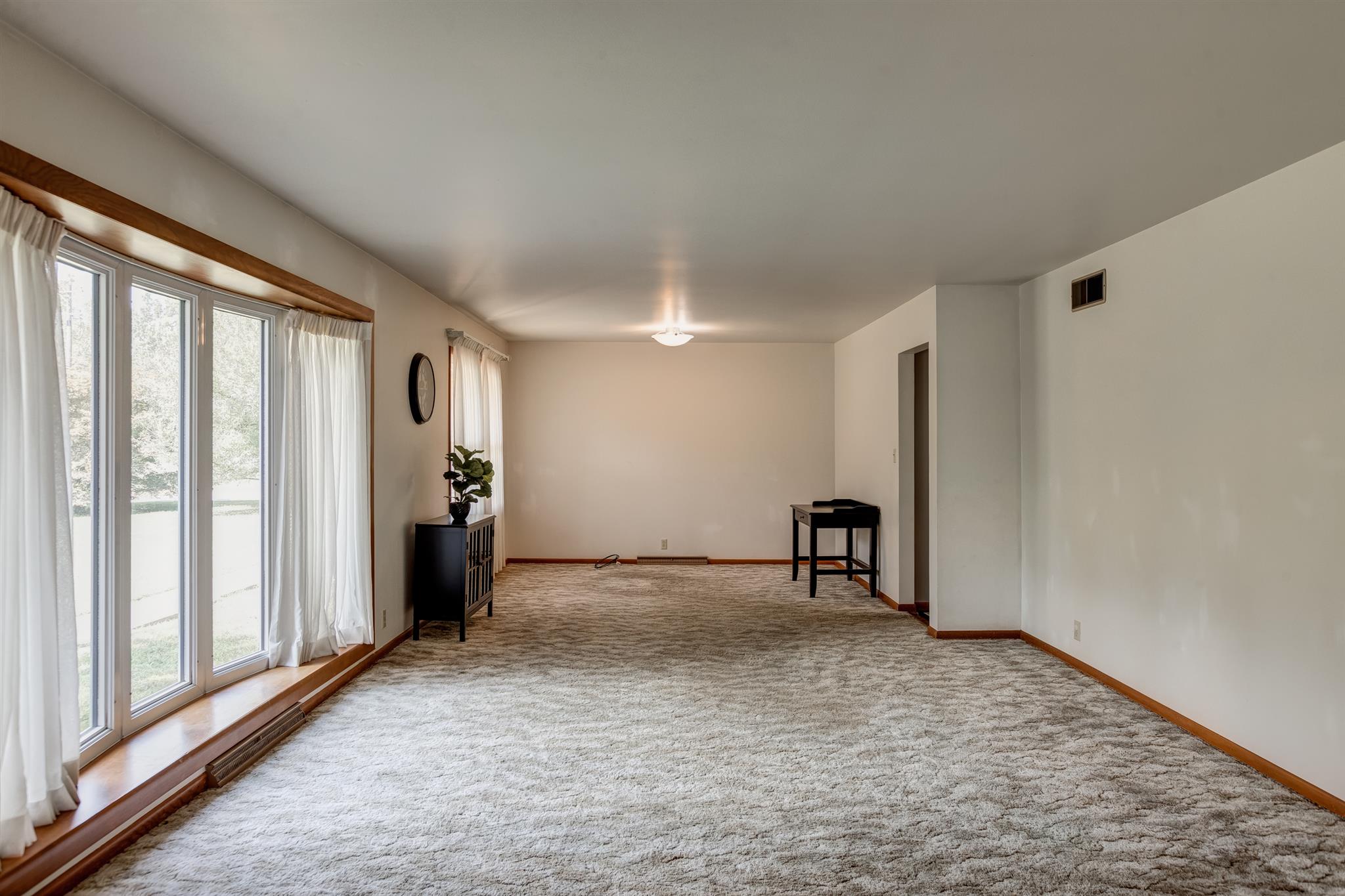 6015 Oak Hill Road Evansville, IN 47711 - Photo 5 of 34