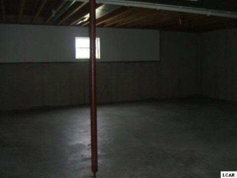 196 Joy Road Adrian, MI 49221 - Photo 10 of 12 20012888-9.JPG