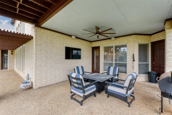 $800,000 | 57 Bob Jones Court, Pottsboro, TX 75076