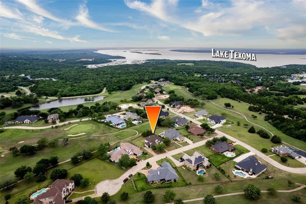 $800,000 | 57 Bob Jones Court, Pottsboro, TX 75076