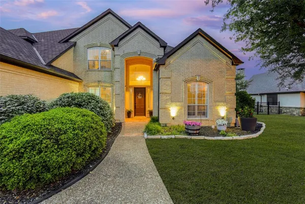 $800,000 | 57 Bob Jones Court, Pottsboro, TX 75076