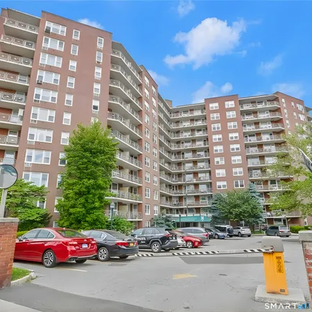 $290,000 | 91 Strawberry Hill Avenue, Unit 841, Stamford, CT 06902