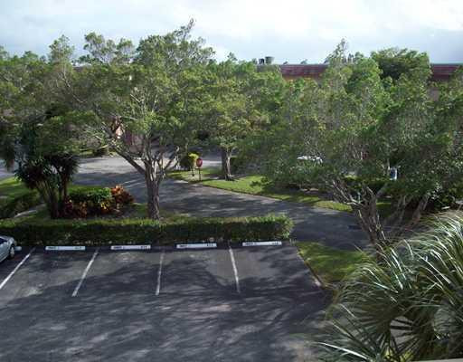 8380 Sands Point Boulevard, Unit J 308 Tamarac, FL 33321 - Photo 11 of 16 View
