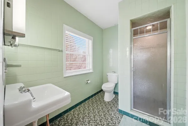 $359,900 | 32 Falls Avenue, Granite Falls, NC 28630