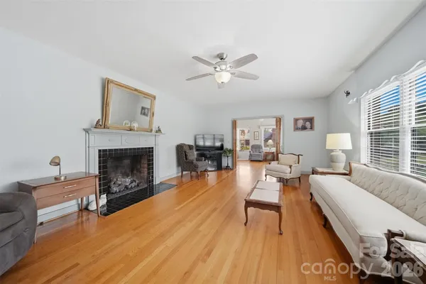 $359,900 | 32 Falls Avenue, Granite Falls, NC 28630