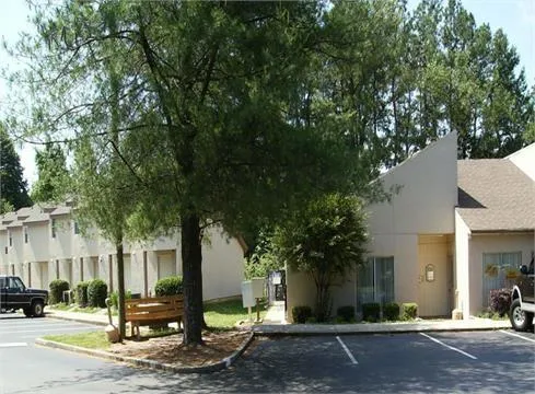 $1,395 | 2354 Pine Cove Circle, Unit F02, Gainesville, GA 30504