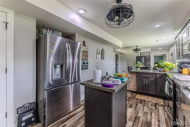 $389,500 | 30170 Hwy U, Crocker, MO 65452