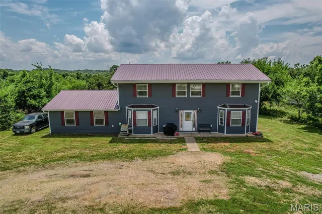 $389,500 | 30170 Hwy U, Crocker, MO 65452