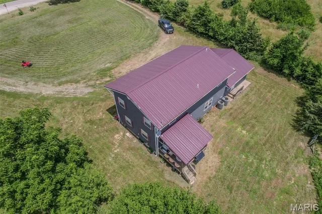 $389,500 | 30170 Hwy U, Crocker, MO 65452